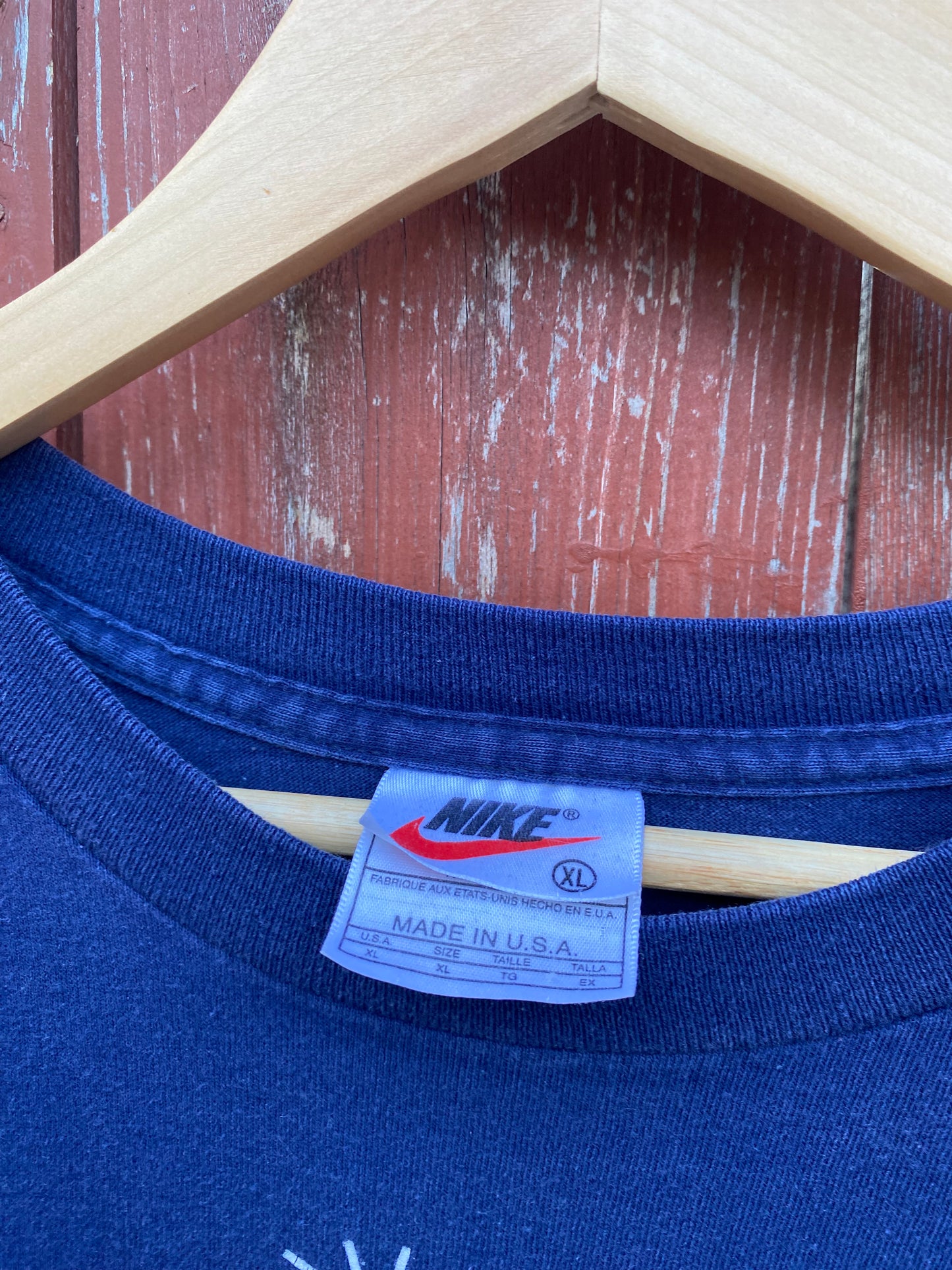 Bump set spike Nike tee