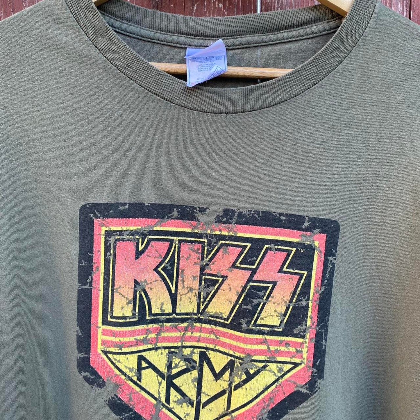 Kiss Army tee