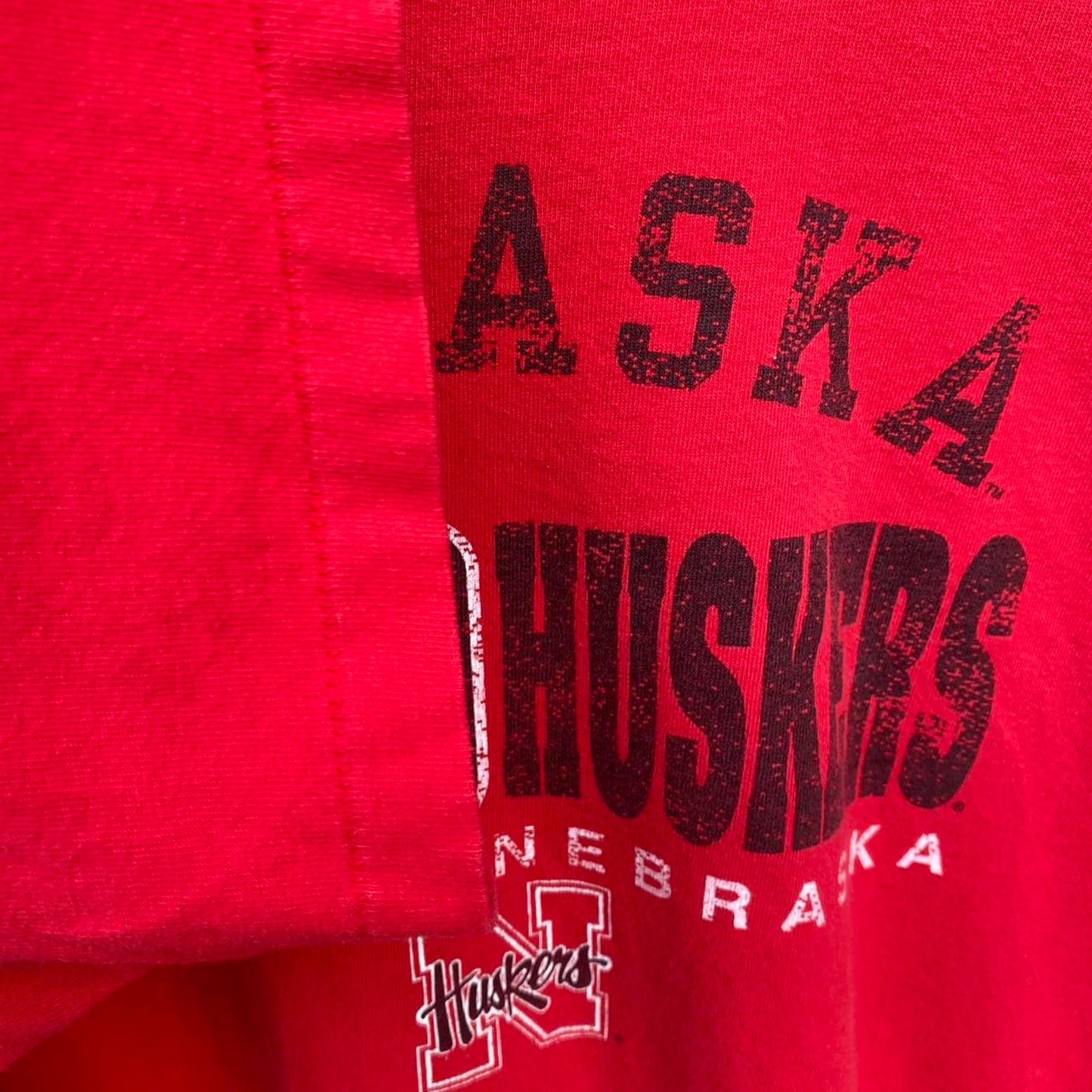 Husker Tee