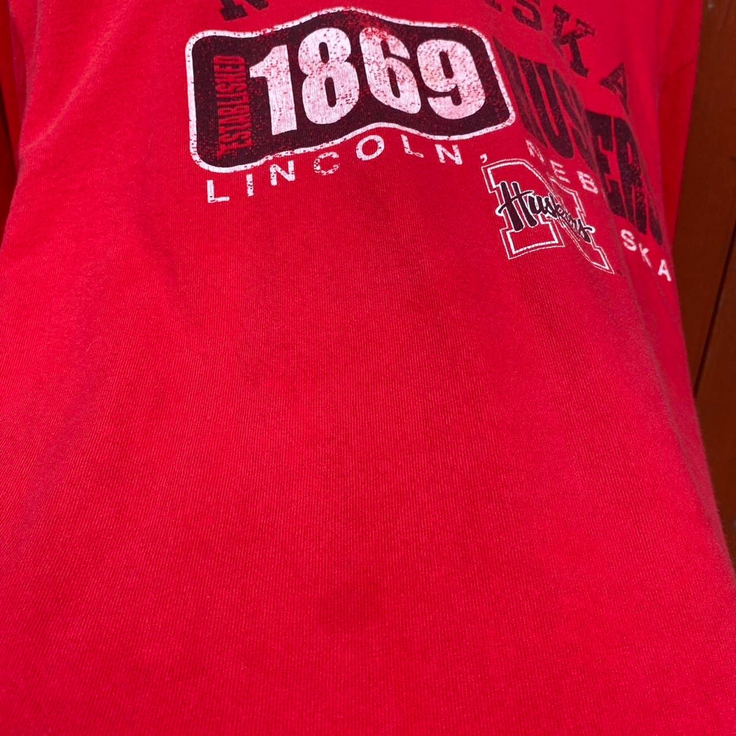 Husker Tee
