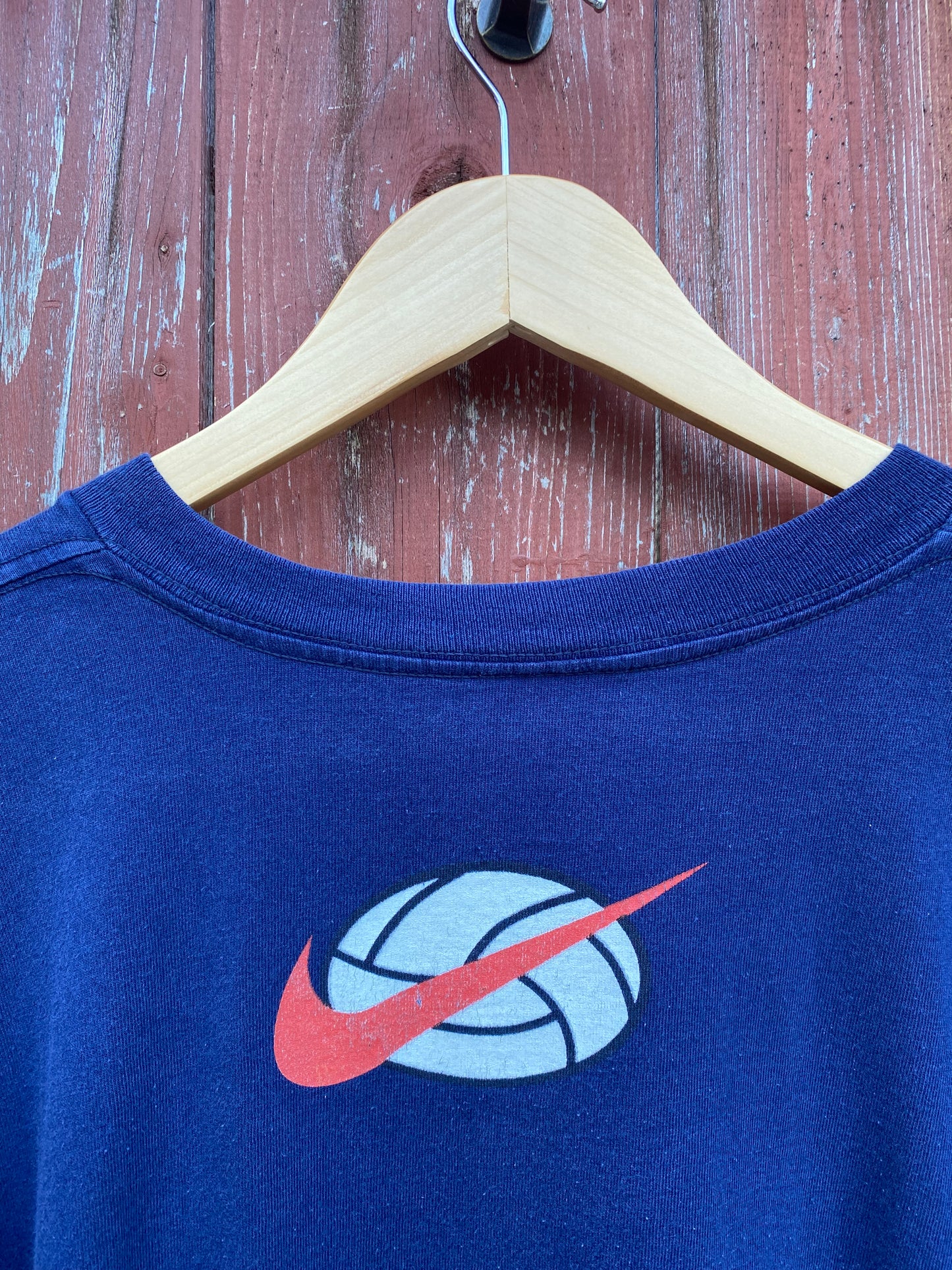 Bump set spike Nike tee