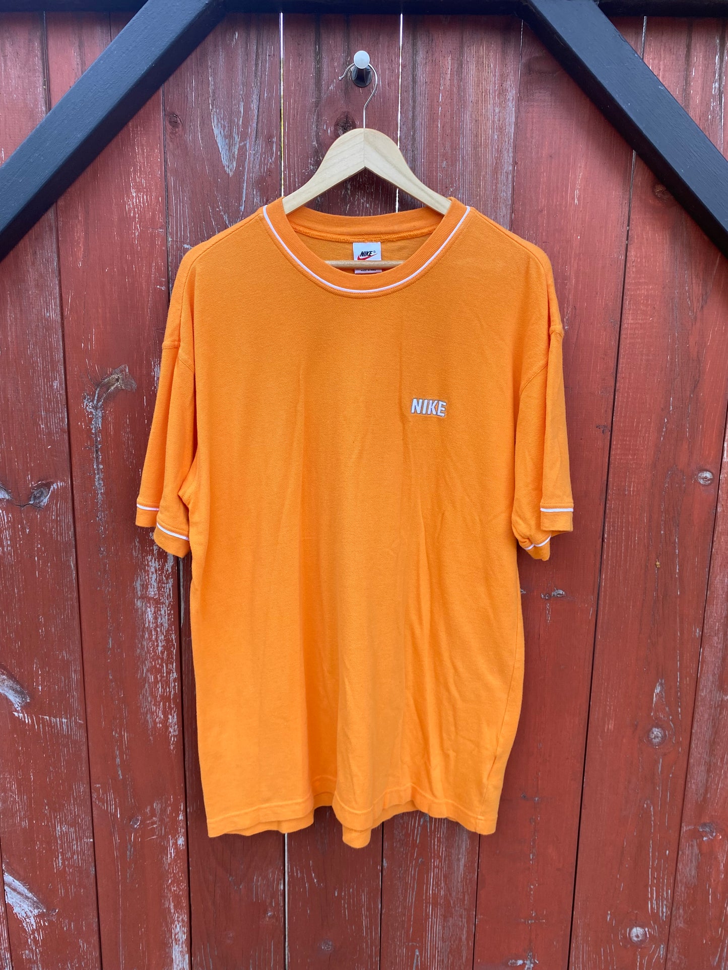Nike tee