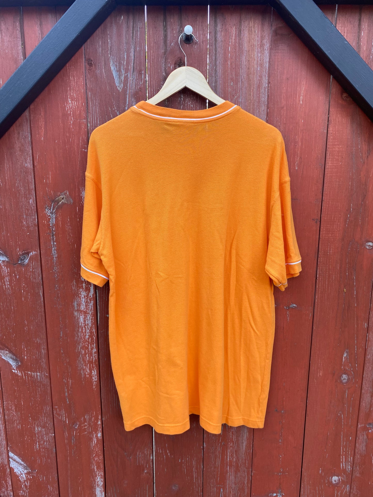 Nike tee