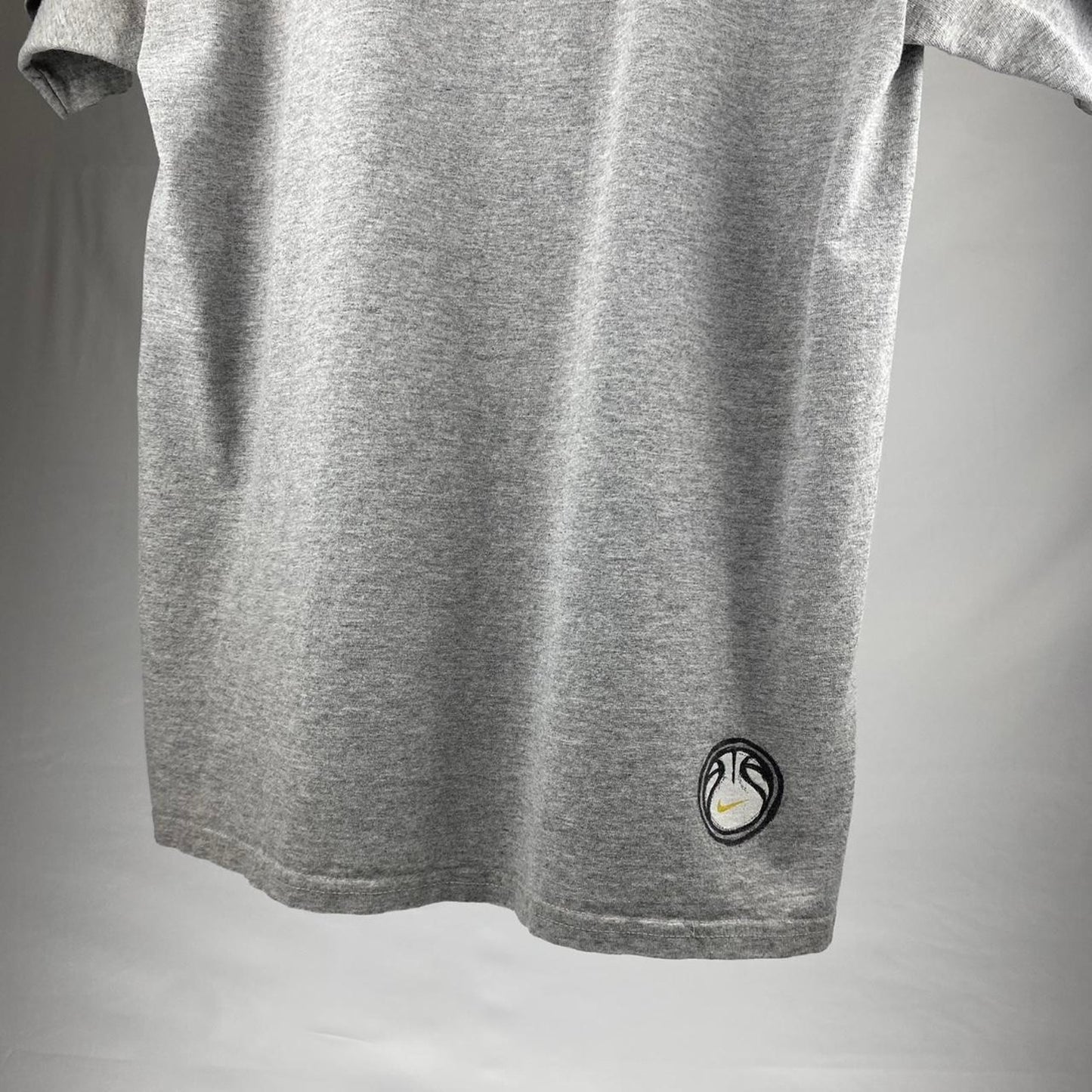 Nike Basketball Tee - S