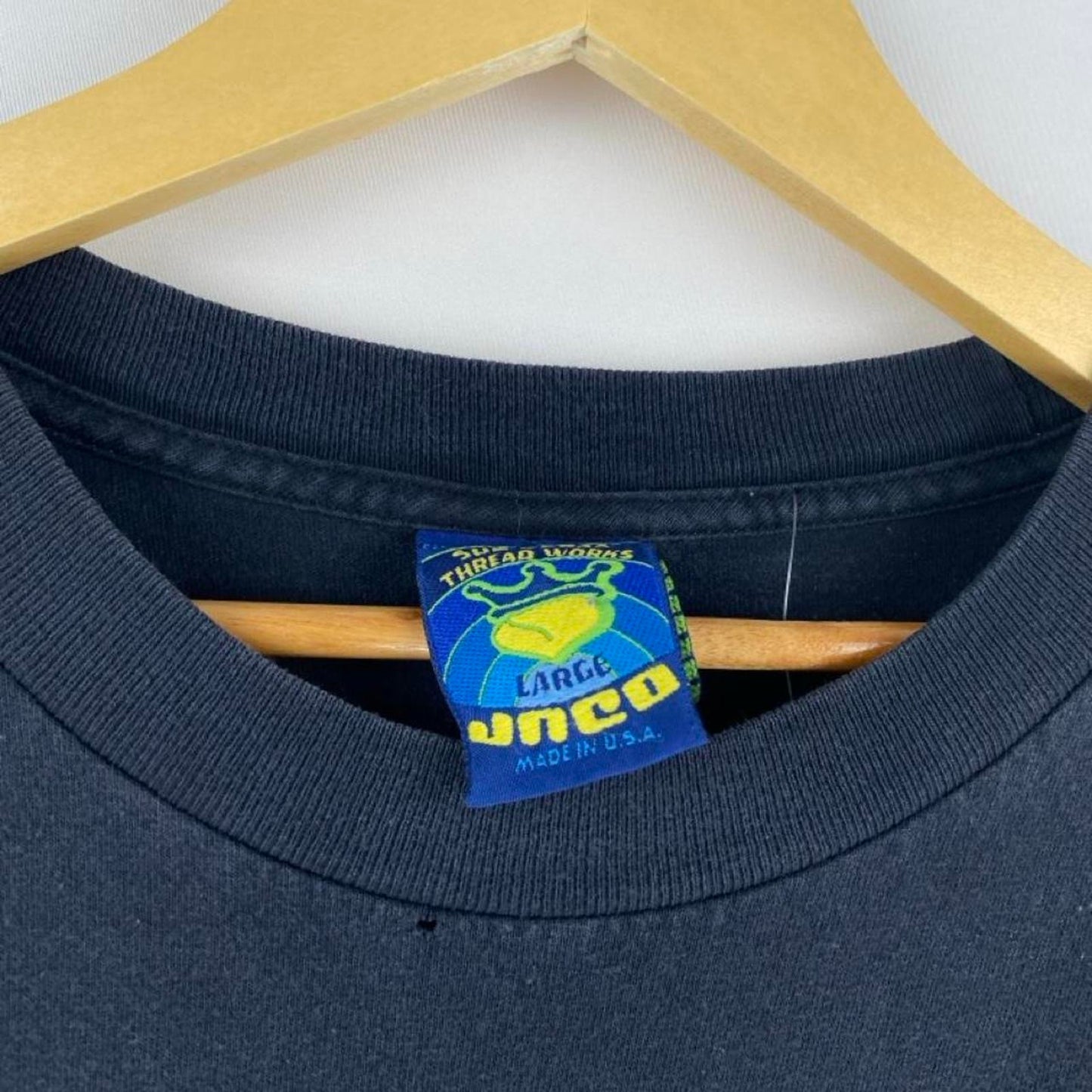 JNCO Mouth Full Tee - L