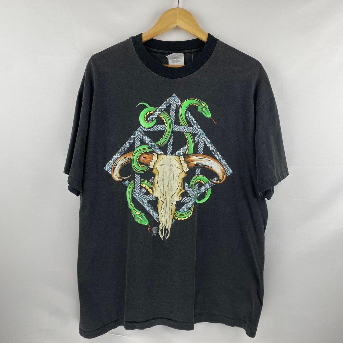 Champ's Sports Lincoln Tee - XL