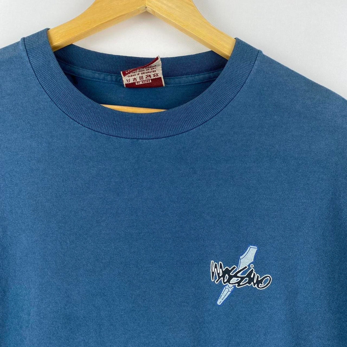Mossimo Loose Screw Tee - L