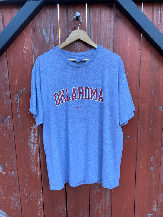 Oklahoma Nike Tee - L