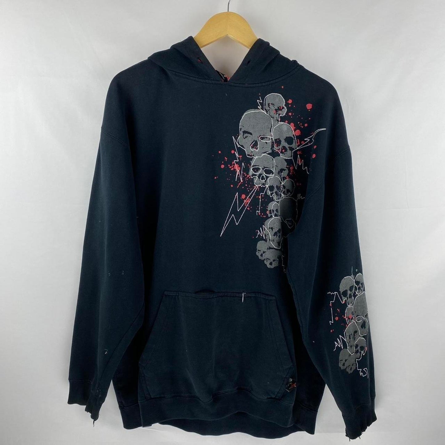 Top Heavy Skull Hoodie - XL