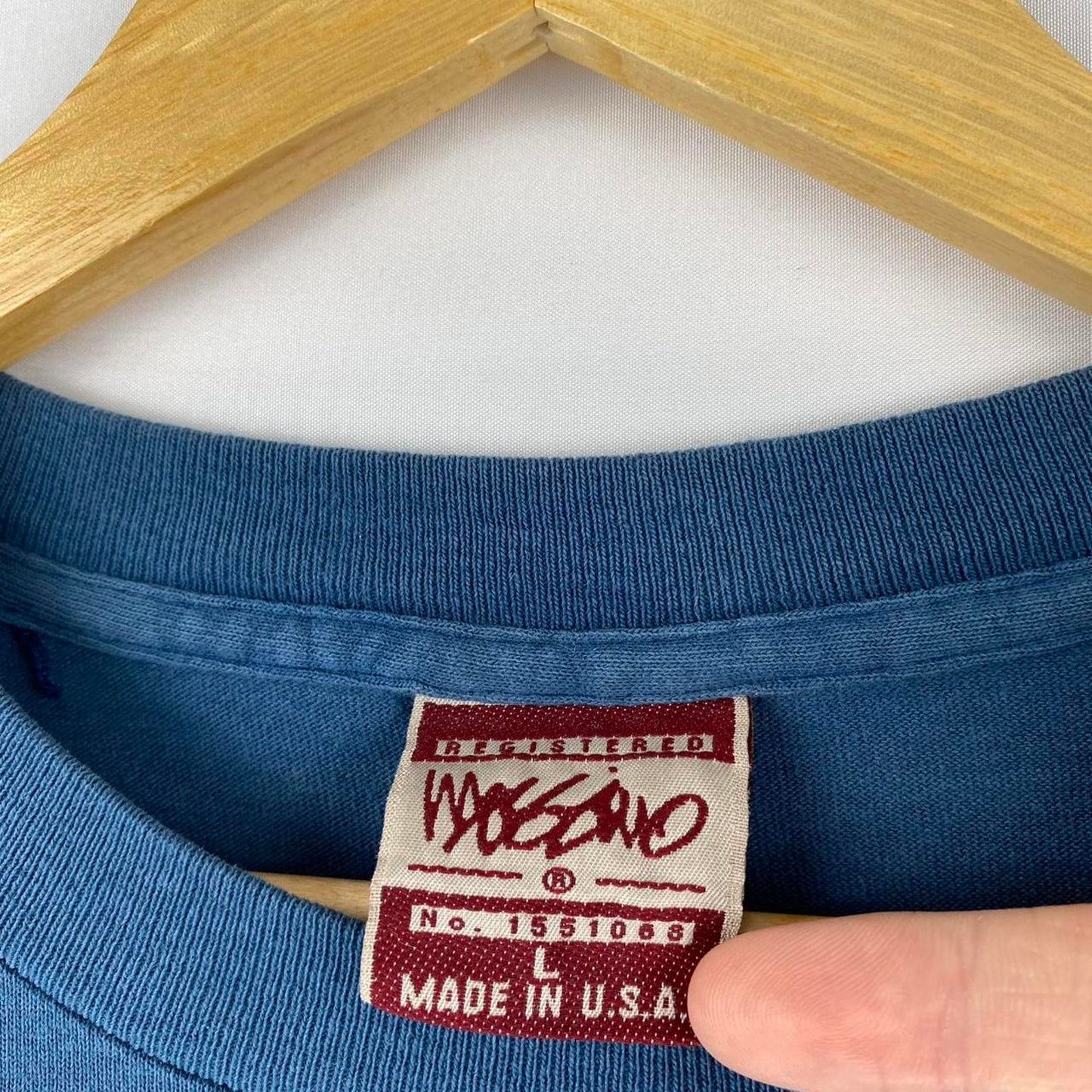 Mossimo Loose Screw Tee - L