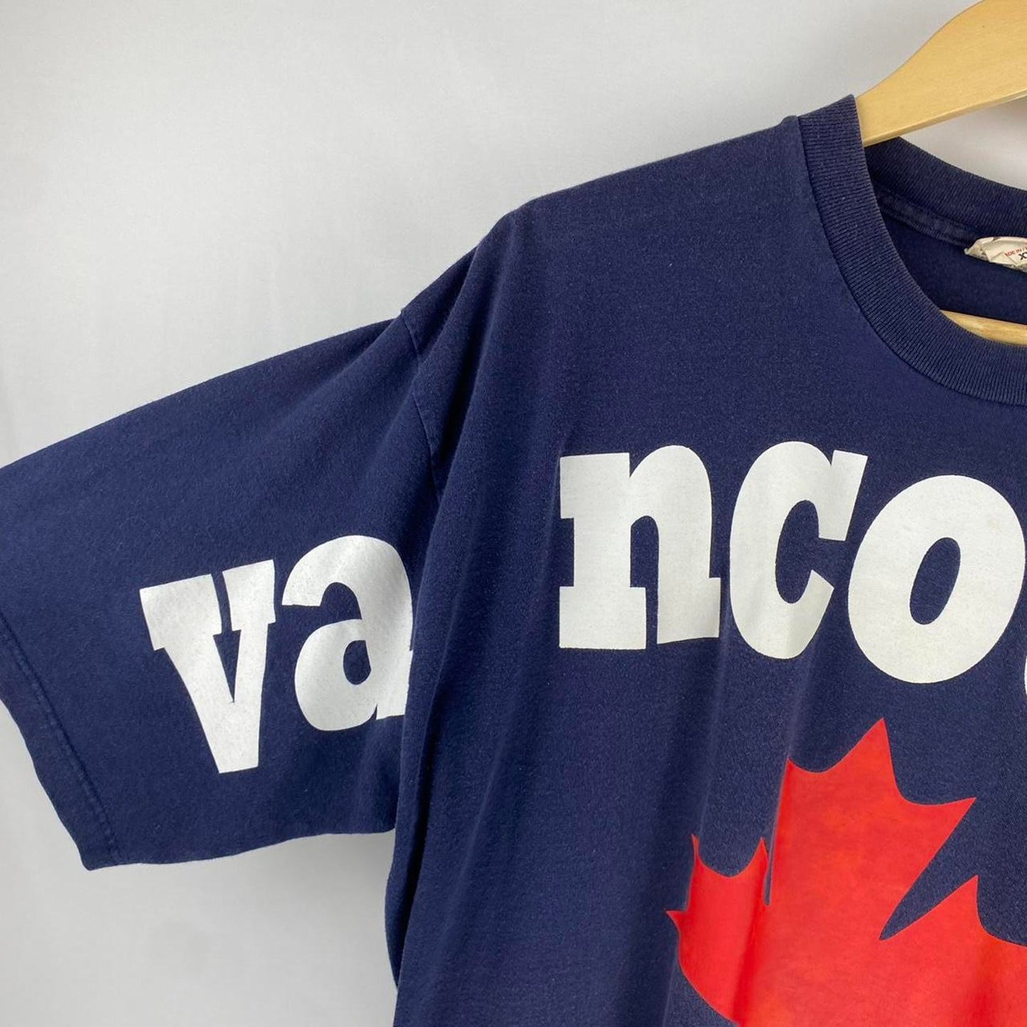 Vancouver Spell out Tee - XXL