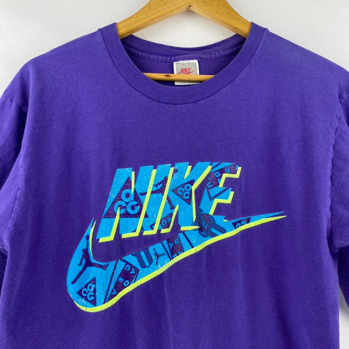 Nike Tee - S