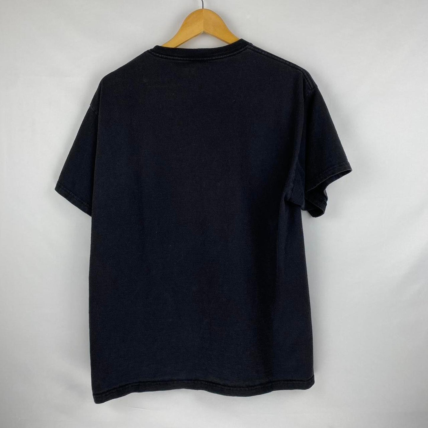 Wolf Tee - L