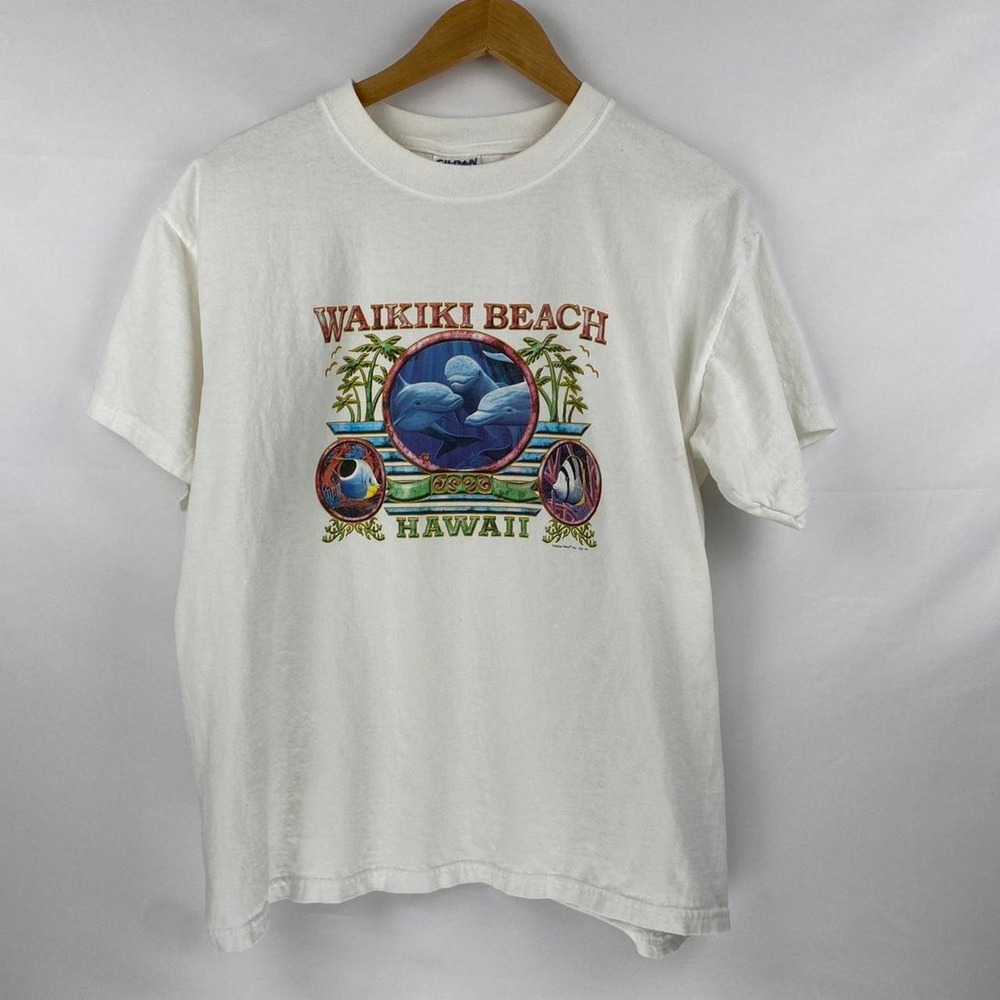 Waikiki Beach Hawaii Tee - L