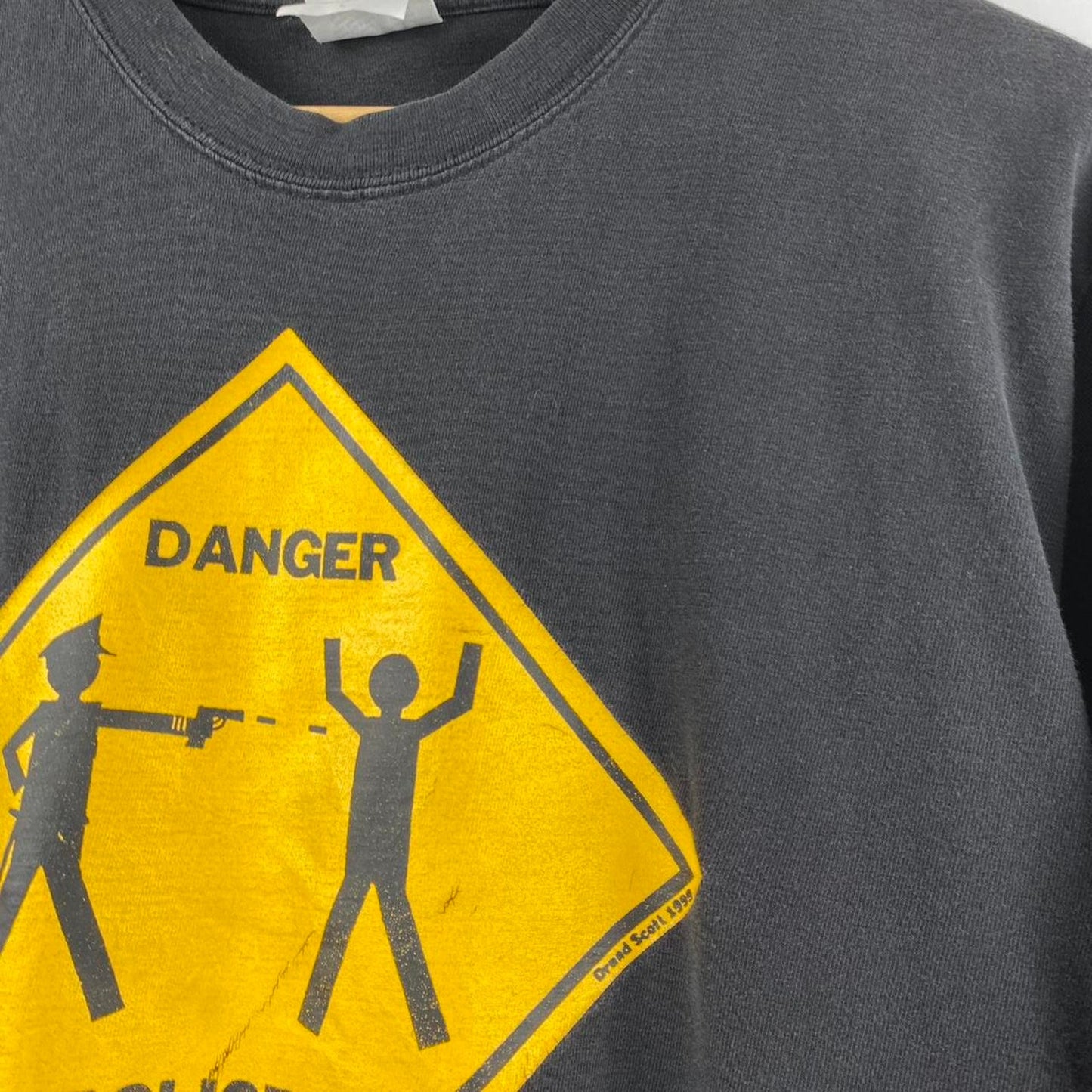 Danger Police In Area Tee - L