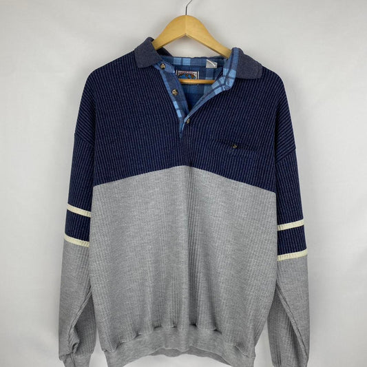 Collared Sweatshirt - L