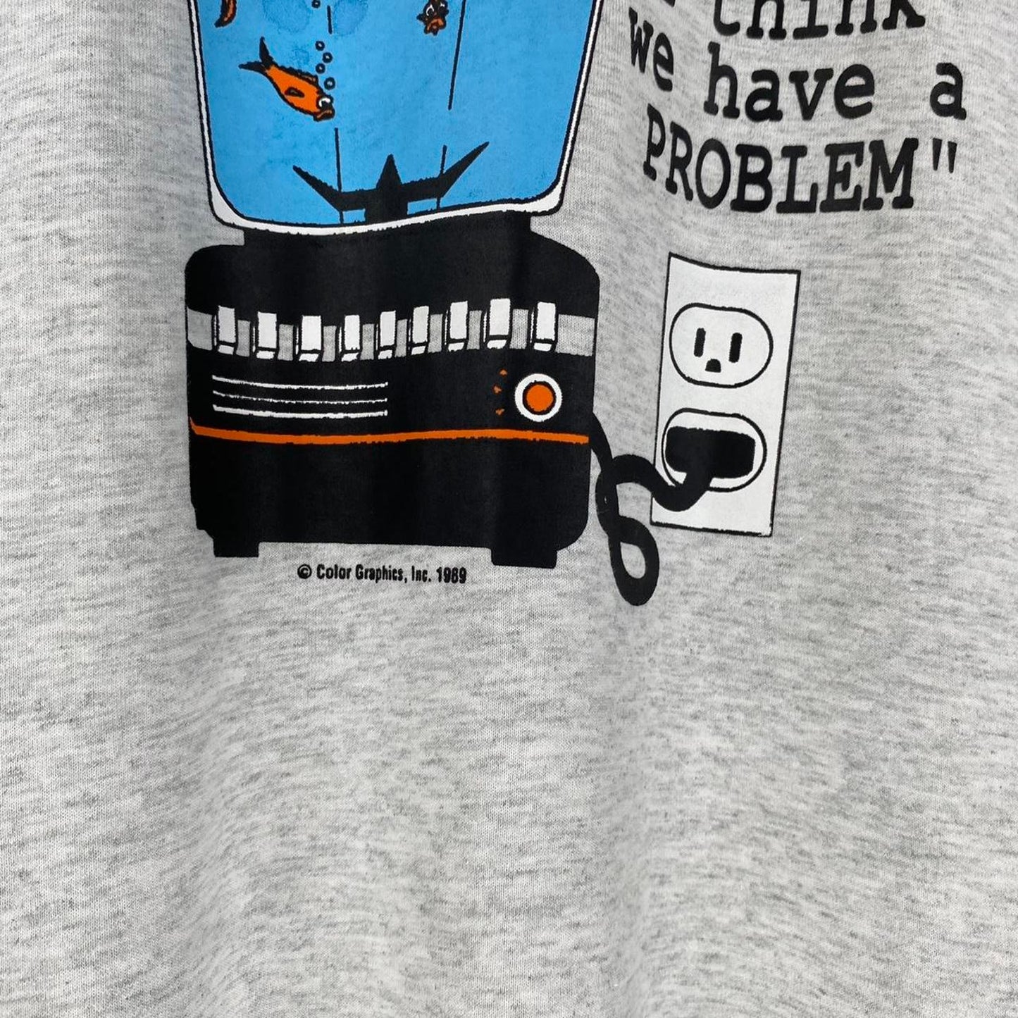 Goldfish Comic Tee - XL