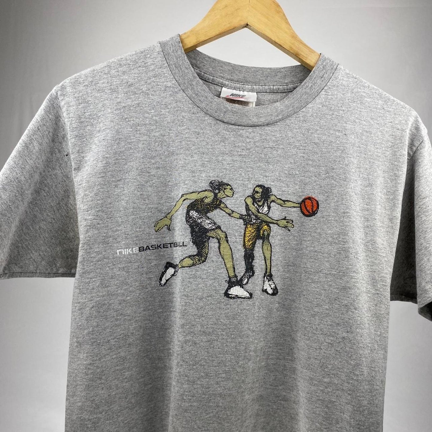 Nike Basketball Tee - S